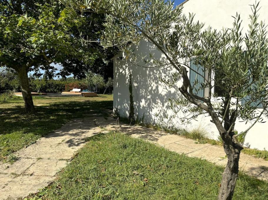 Villa Avec Piscine Rochefort-du-Gard Luaran gambar