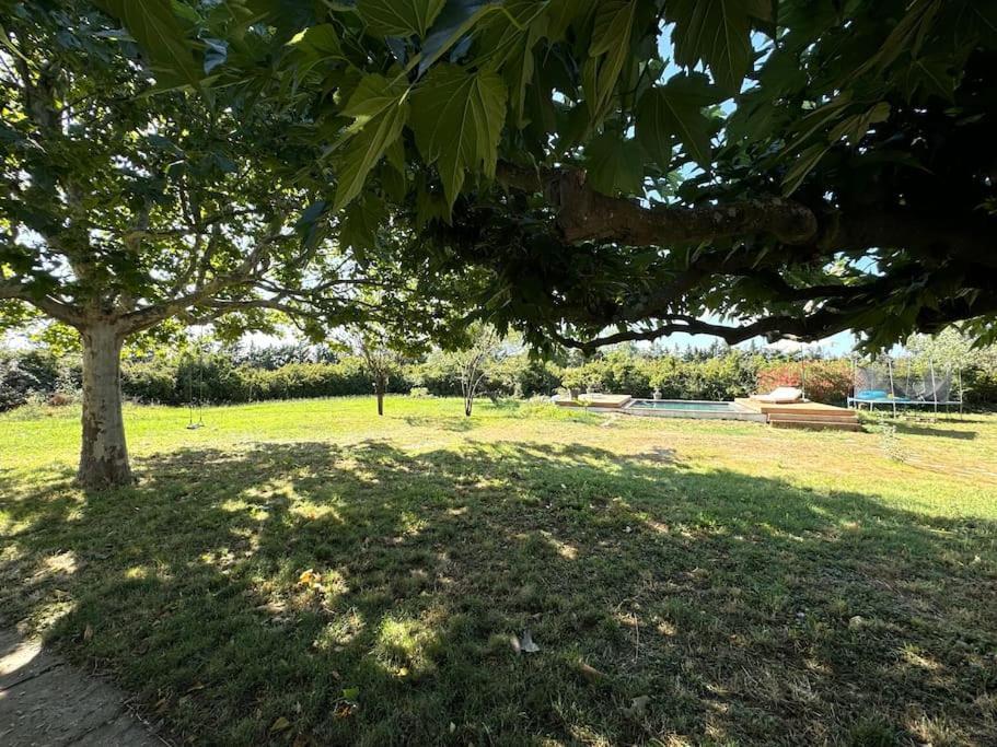 Villa Avec Piscine Rochefort-du-Gard Luaran gambar